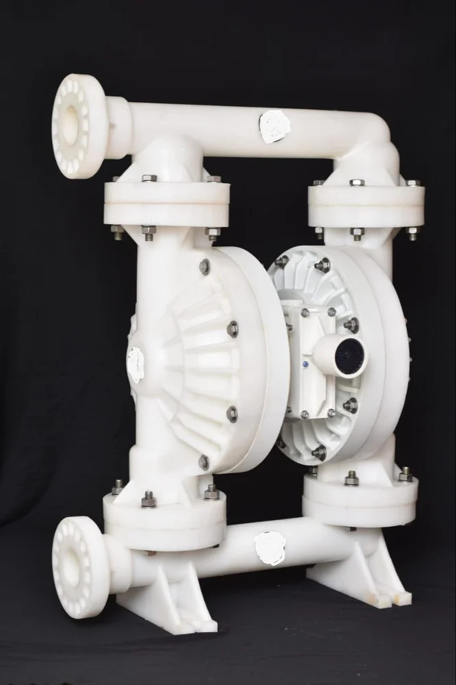 1.5-inch Polypropylene AODD pump with PTFE diaphragms for chemical transfer
